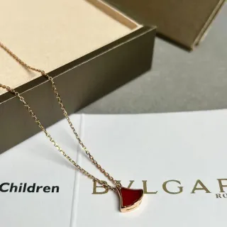 Bvlgari Divas' Dream Red Enamel Fan Pendant Necklace