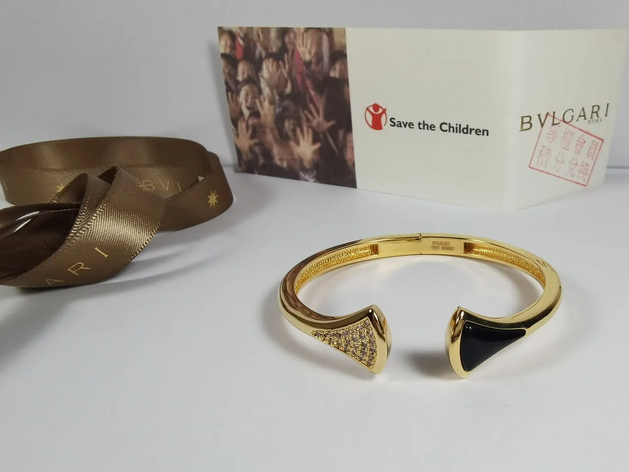 Bvlgari सोने का काला खुला बैंगल तीराकार टर्मिनल्स ब्रेसलेट 7