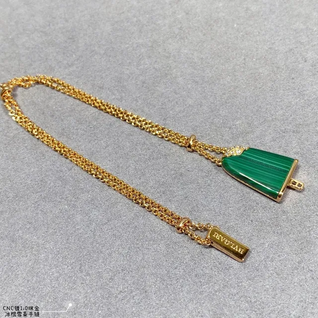 Bvlgari सोने की हरी चेन Ice-Cream-Bar पेंडेंट नेकलेस 5