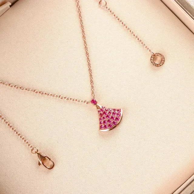 Bvlgari गुलाबी सोना पवें पिंक जेमस्टोन पंखा पेंडेंट माला 3