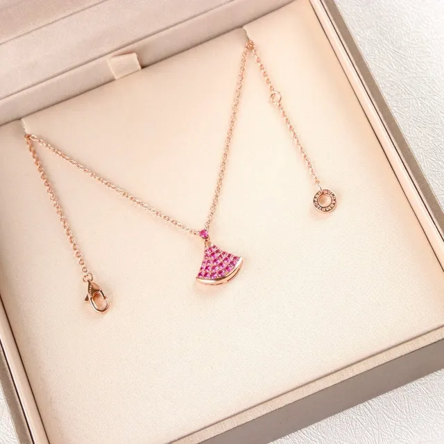 Bvlgari गुलाबी सोना पवें पिंक जेमस्टोन पंखा पेंडेंट माला 7
