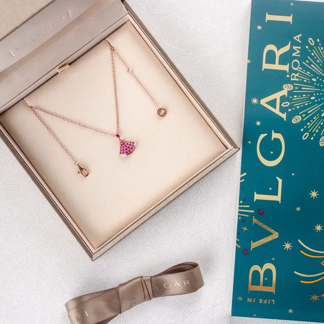 Bvlgari गुलाबी सोना पवें पिंक जेमस्टोन पंखा पेंडेंट माला 5