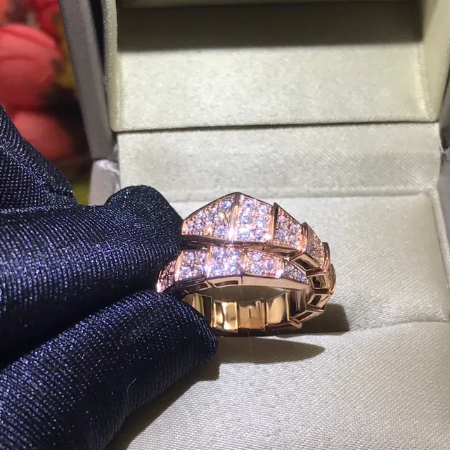 Bvlgari রুপা সোনা আর্কুলেটেড সেগমেন্টেড পাভে হীরা আংটি 3