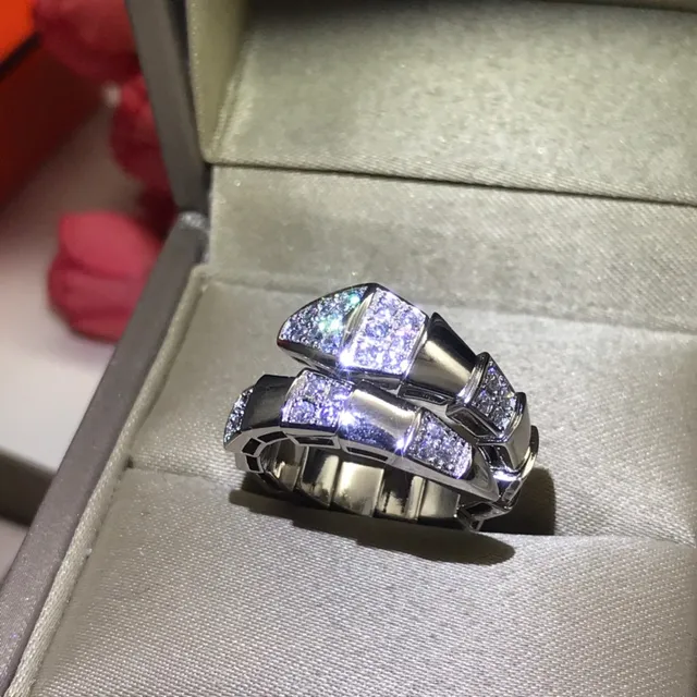 Bvlgari রুপা সোনা আর্কুলেটেড সেগমেন্টেড পাভে হীরা আংটি 6