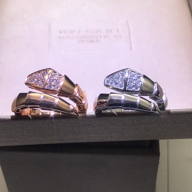 Bvlgari রুপা সোনা আর্কুলেটেড সেগমেন্টেড পাভে হীরা আংটি 9