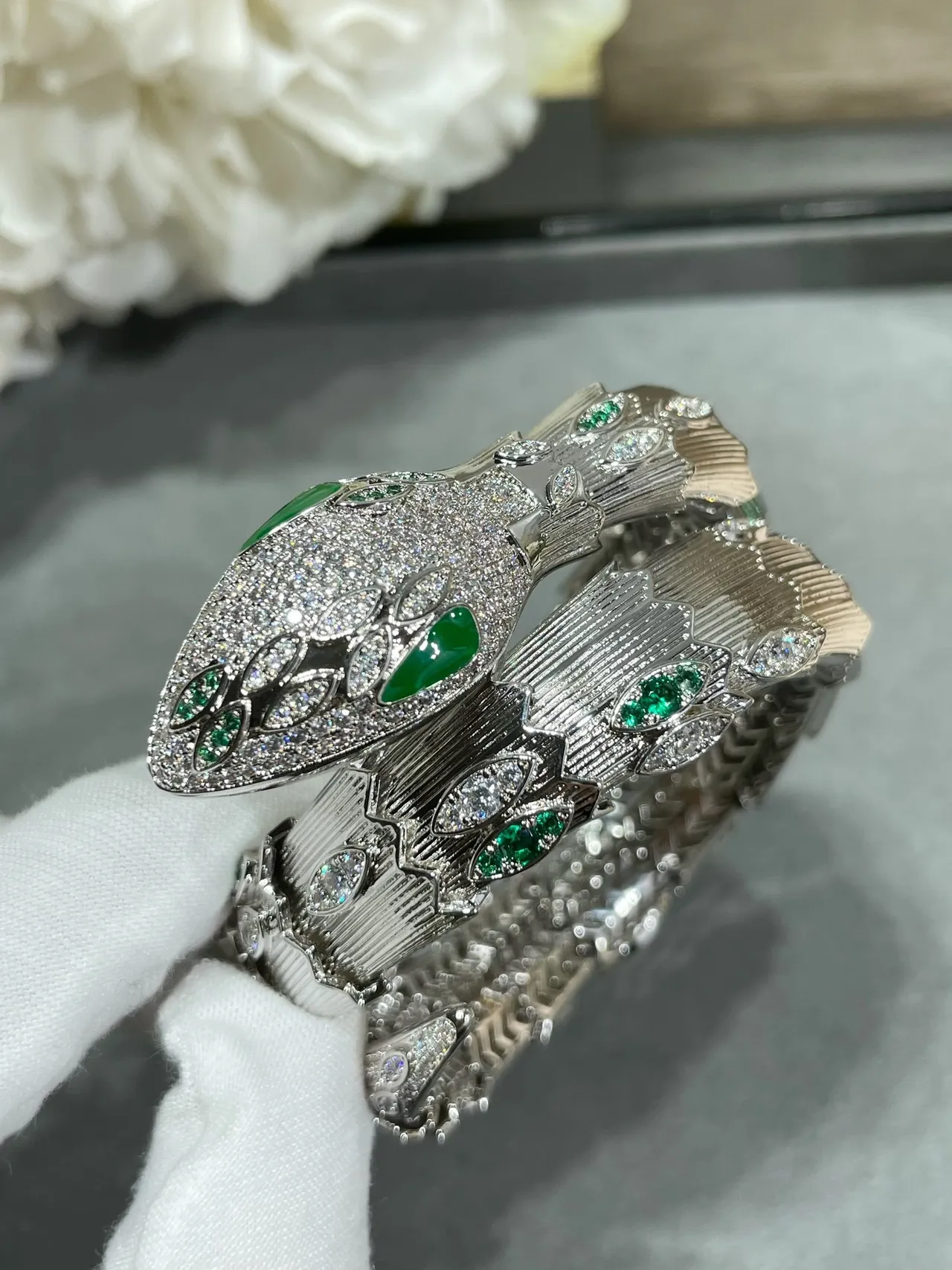 Bvlgari Silver Green Coiled Serpent Pavé Diamond Bracelet 8