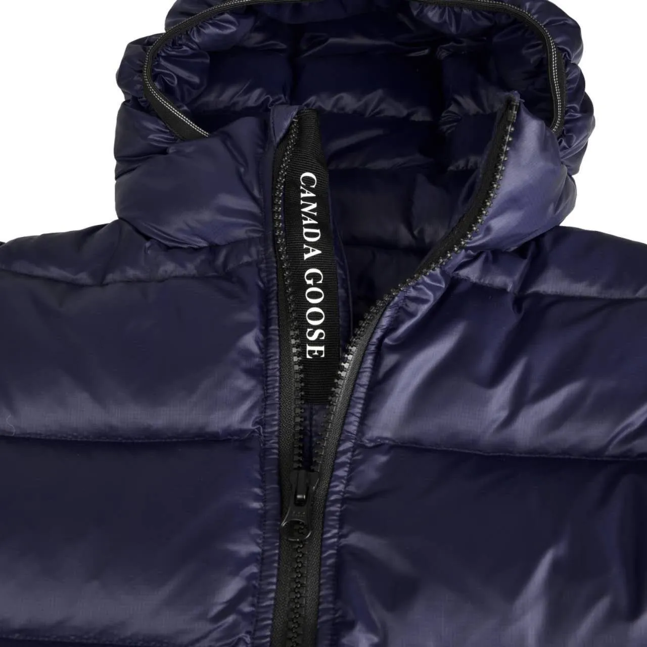 Canada Goose Maya 黑色 绗缝帽式羽绒夹克 23