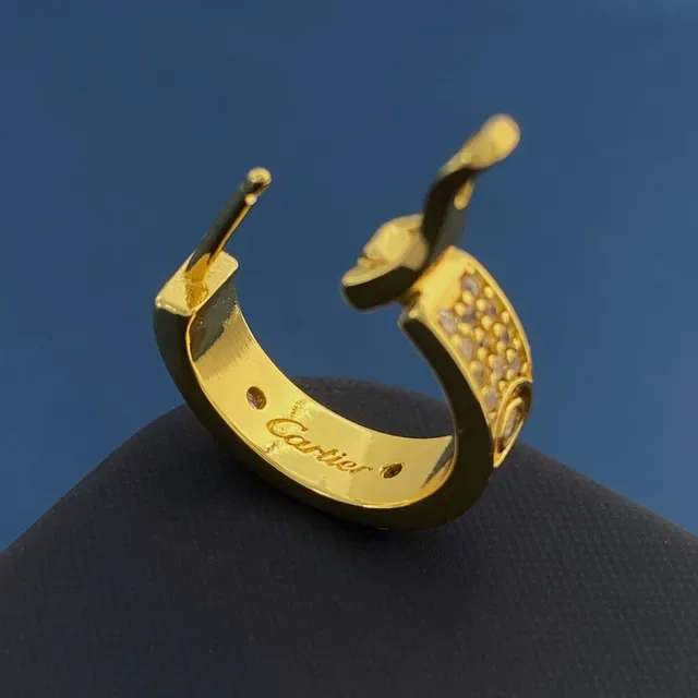Aretes Cartier de aro de oro pavé de cristales bisagra 4