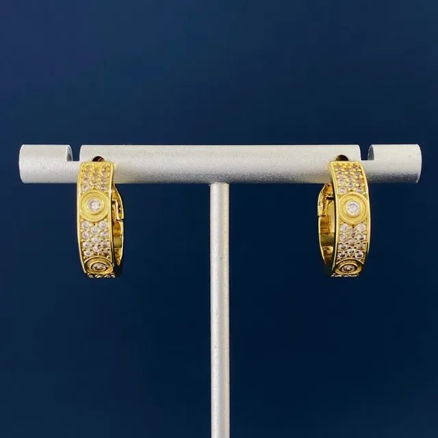 Aretes Cartier de aro de oro pavé de cristales bisagra 6
