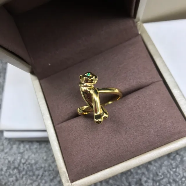 Cartier Anel Motivo Pantera Escultórico de Ouro e Prata 3