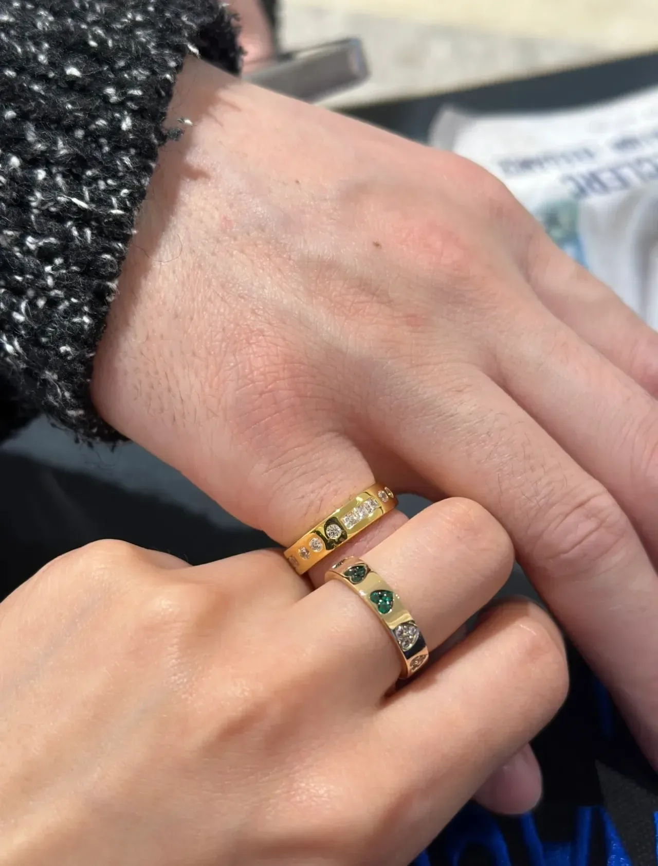 Cartier Bague Bande Continue Dorée Multi-Pierres 4