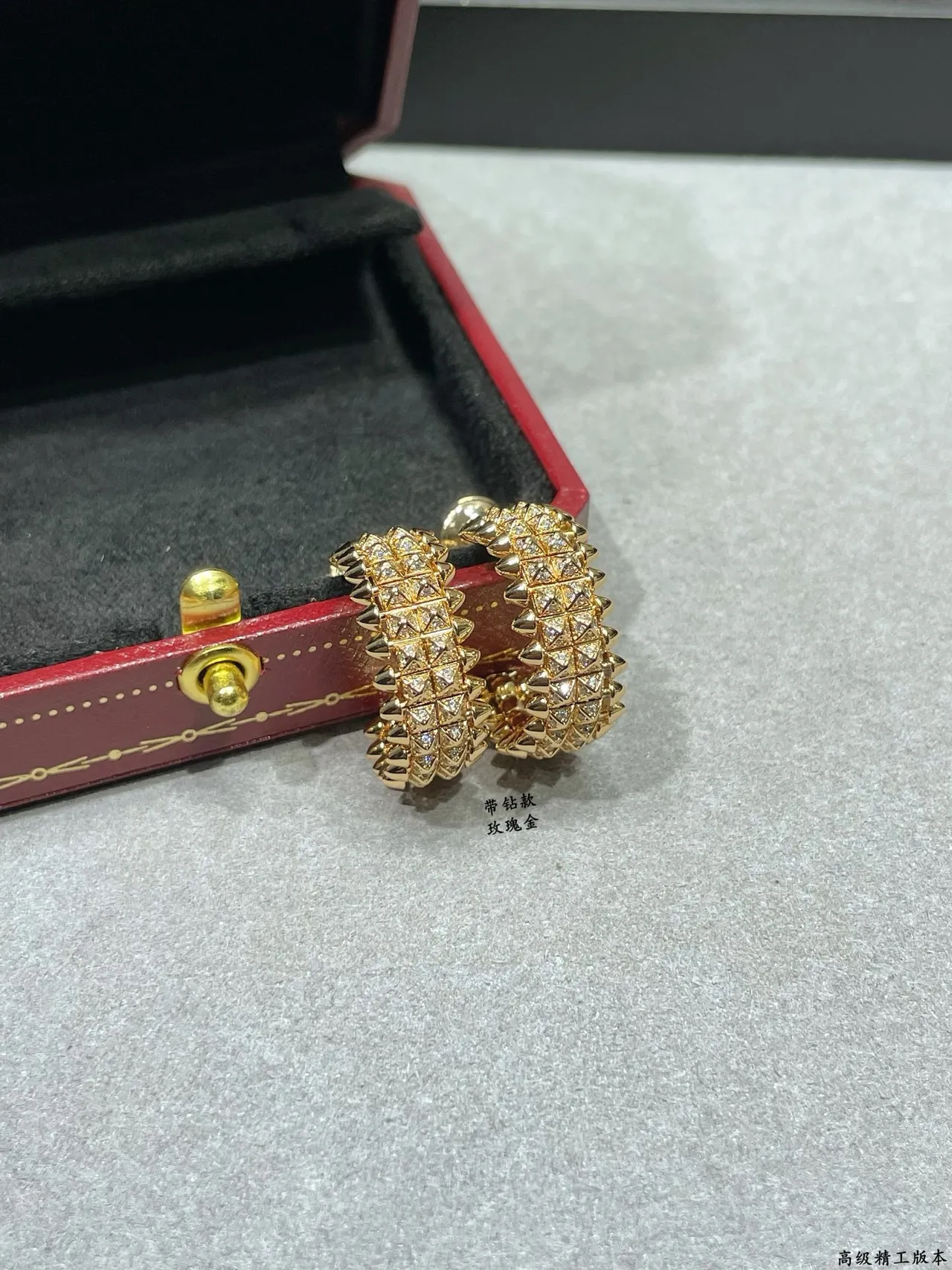 Cartier Juste un Clou أقراط دائرية مدببة بافيه 5