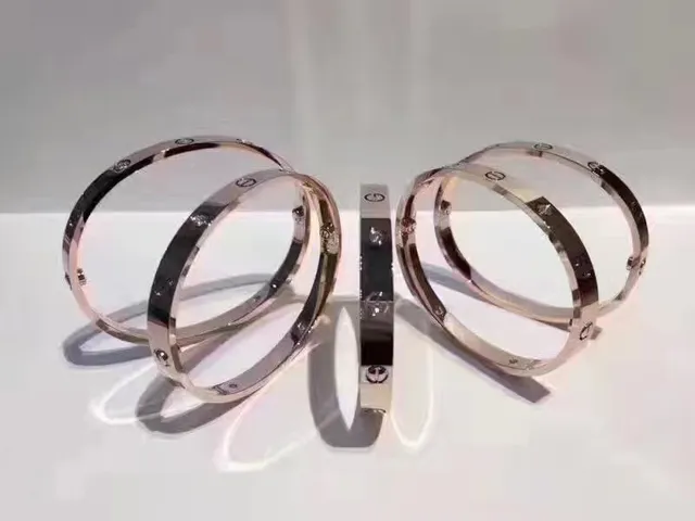 Cartier Love سوار ذهب أسود نمط مسمار مينا أو جلد حزام سوار 5