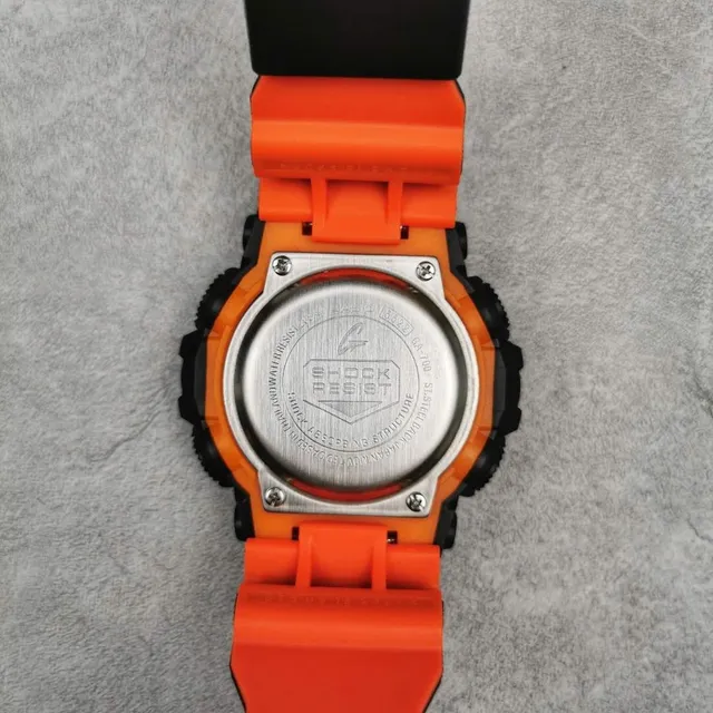 Casio G-Shock GA-100 Reloj Deportivo Negro y Naranja 2