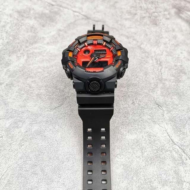 Casio G-Shock GA-100 Reloj Deportivo Negro y Naranja 4