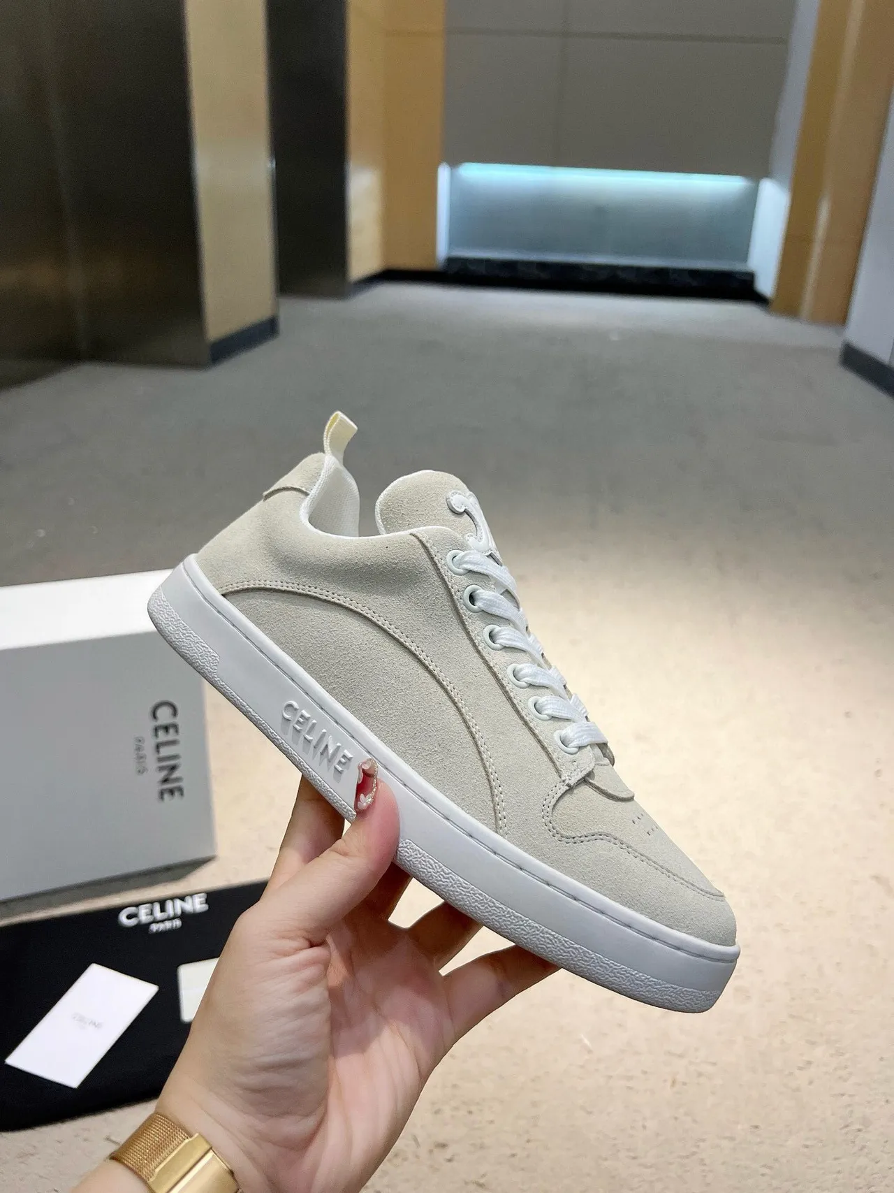 Celine CT-01 Z Trainer Off-White Daim Chaussures Lifestyle 2