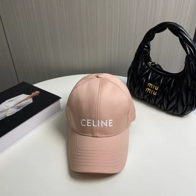 Celine Logo bordado rosa polvoriento gorra de béisbol 2