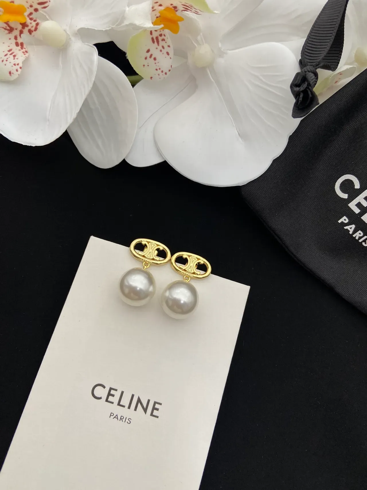 Celine Triomphe Gold White Chain Oval Logo Pendant Necklace 6