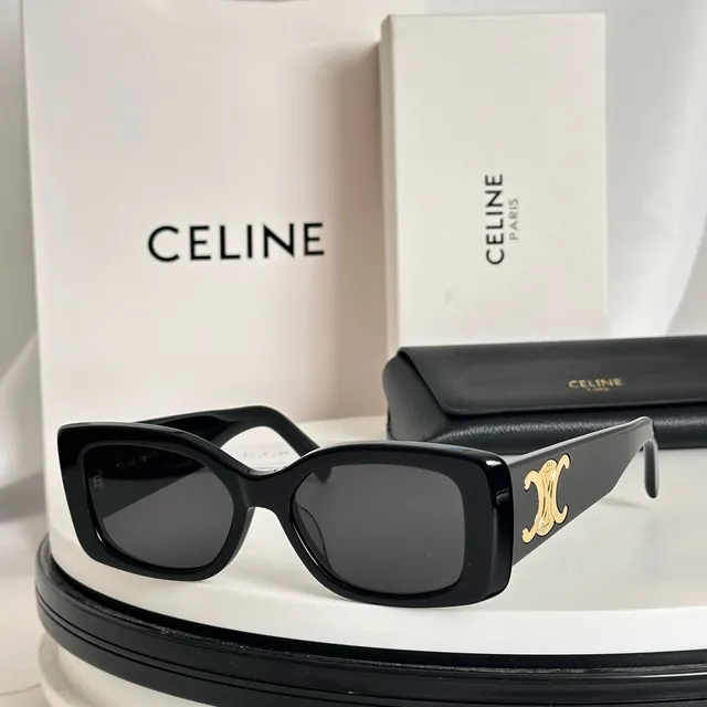 Céline Triomphe 超大矩形醋酸太阳镜 9