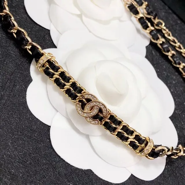 Chanel Bolsa de Cinto Preto Dourado Corrente Couro Tricotado Moda 6