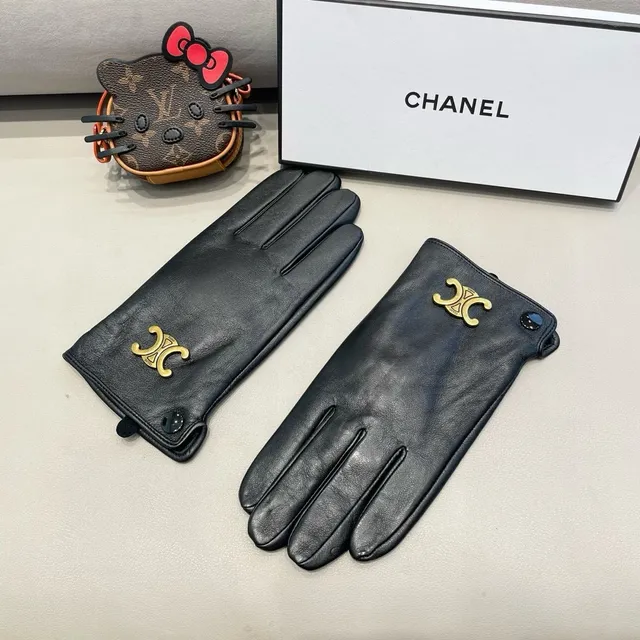 Chanel Guantes de cuero negro y dorado lisos con hardware CC entrelazado 5