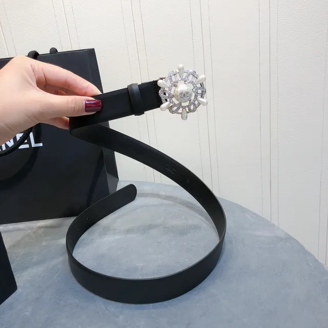 Chanel Black White Ornate Crystal-and-Pearl Buckle Leather Belt 6