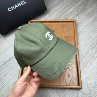 Chanel 黑白六面板结构刺绣 interlocking CC 标志棒球帽