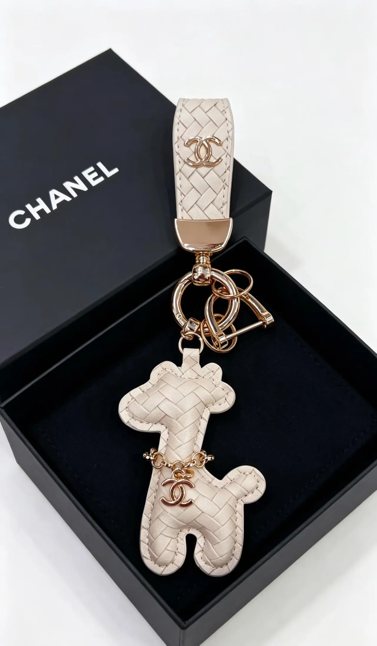 Chanel Cactus Charm Keyring Blue Woven Leather Interlocking CC Logo Handbag 5