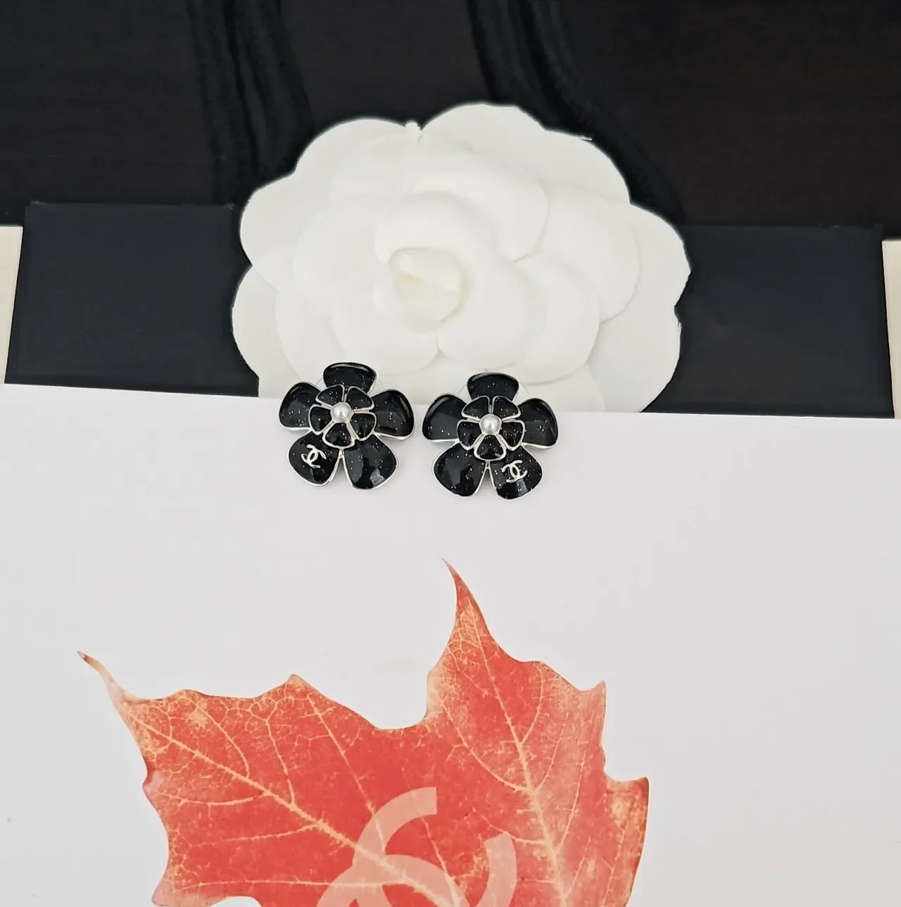 Chanel Camellia Black White Floral Motif Enamel Earrings 4