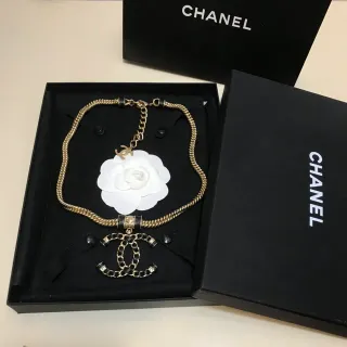 Chanel Camellia قلادة White Gold-Tone Chain قلادة