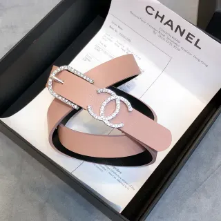 Chanel CC حزام وردي غباري مرصع بالكريستال جلد