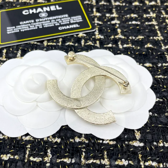 Chanel CC Brooch Pavé Crystal Gold-Tone Brooches 6