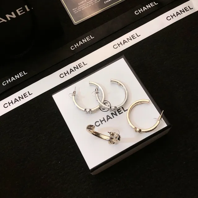 Boucles d'oreilles Chanel CC Aureola Or Noir Métal Interlocking Logo 6