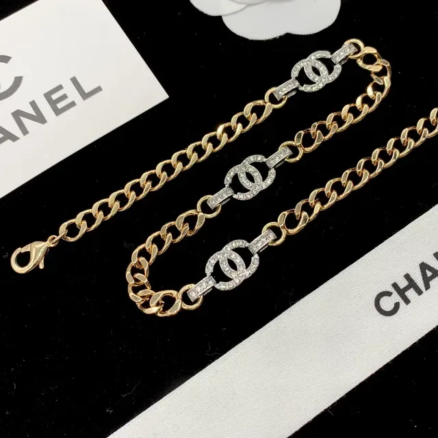 Chanel CC Logo Bracelet Gold Silver Curb Chain Interlocking Bracelet 4