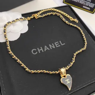 Chanel 心形吊坠 黑色金色 扭链 皮革交织链接 项链
