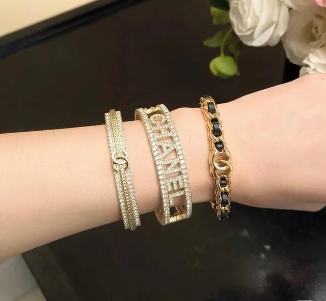 Chanel Logo Cuff Silver Transparent Open Crystal-Pavé Bracelet 8