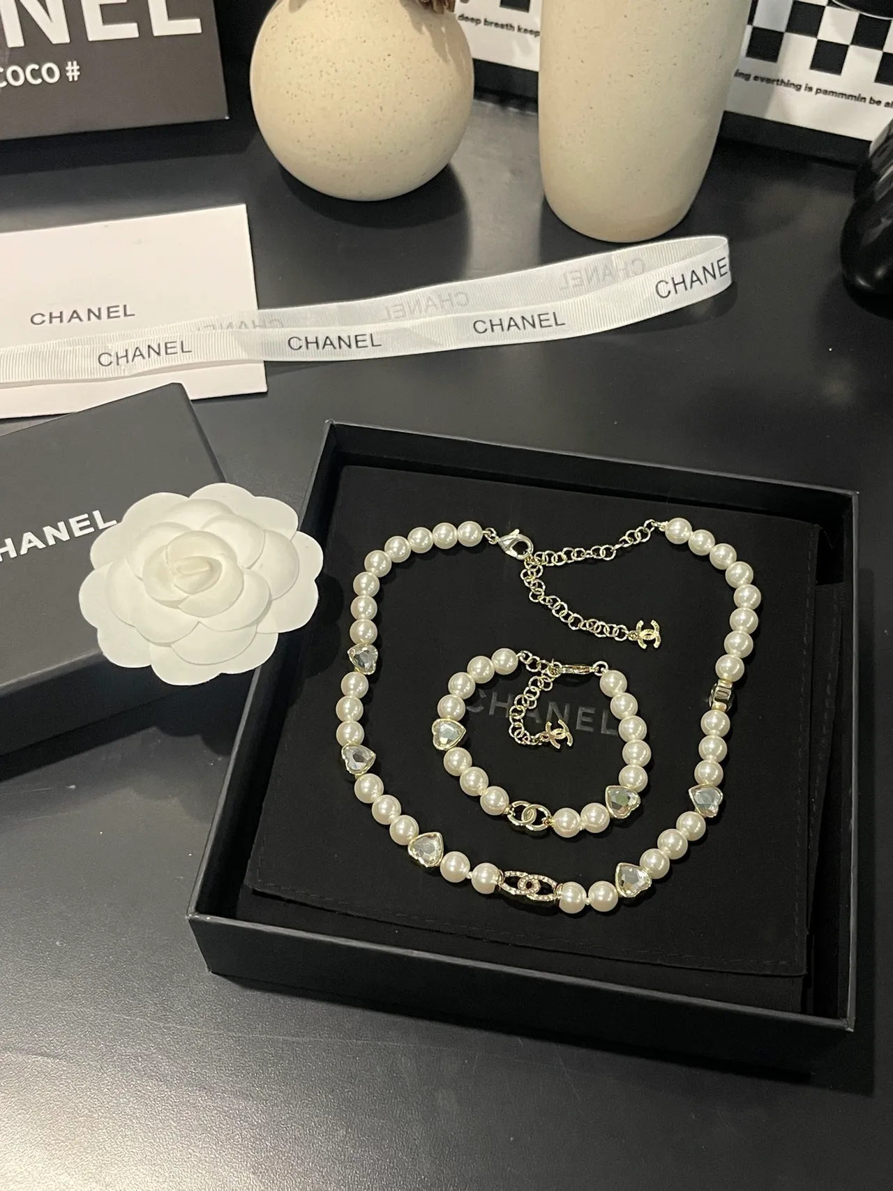 Chanel سوار اللؤلؤ أبيض ذهب أكسنت قلب-كريستال سوار 7
