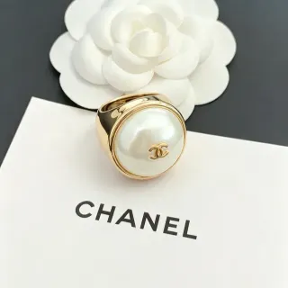 Chanel Pearl Signet Ring Gold-Tone White Pearl Ring