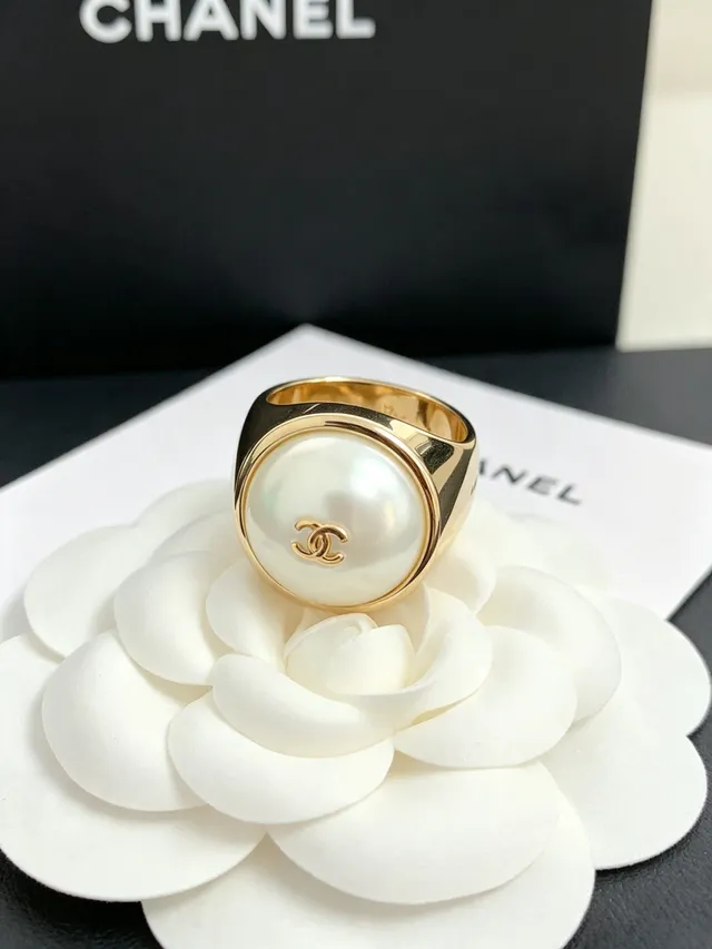Chanel 珍珠印章戒指 镀金 白珍珠戒指 4