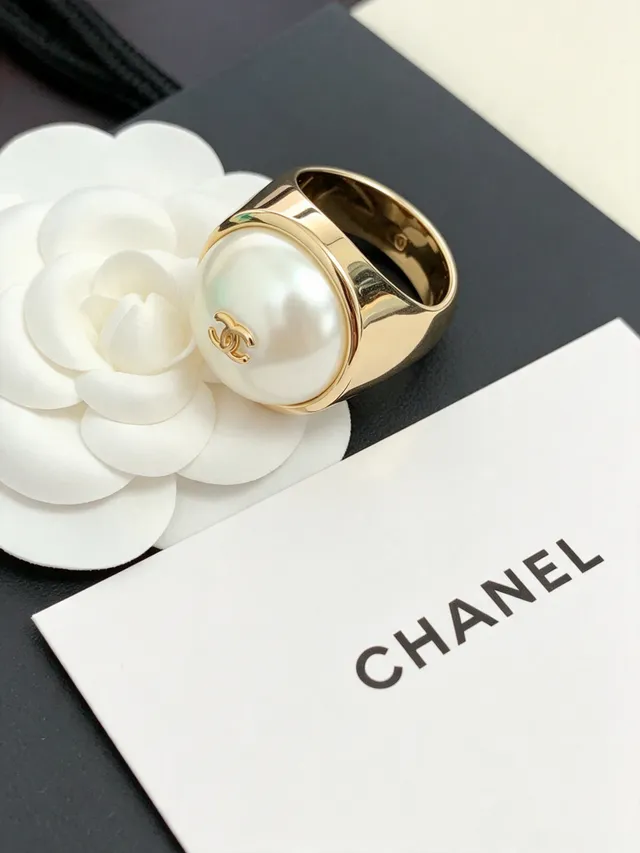 Chanel 珍珠印章戒指 镀金 白珍珠戒指 5