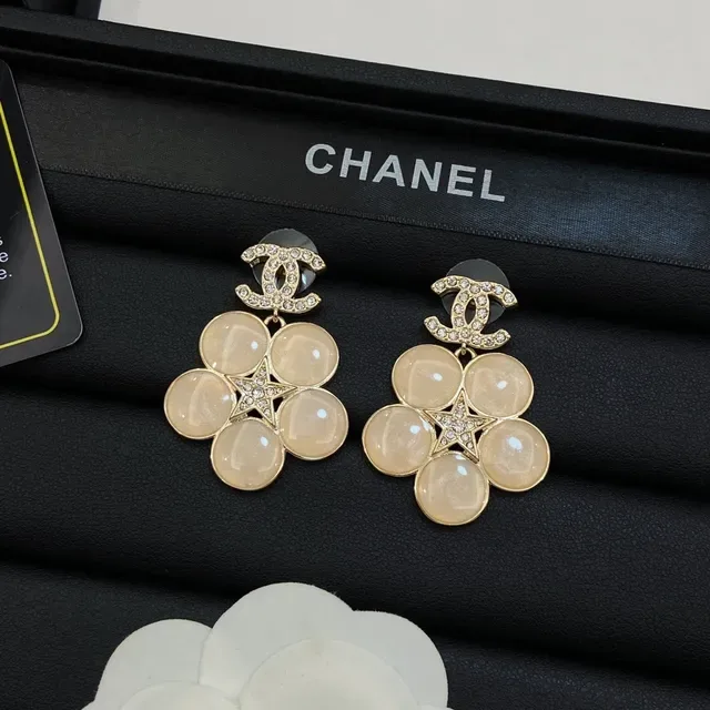 Chanel Pink Beige Floral Cluster Cabochon Stone Earrings 4