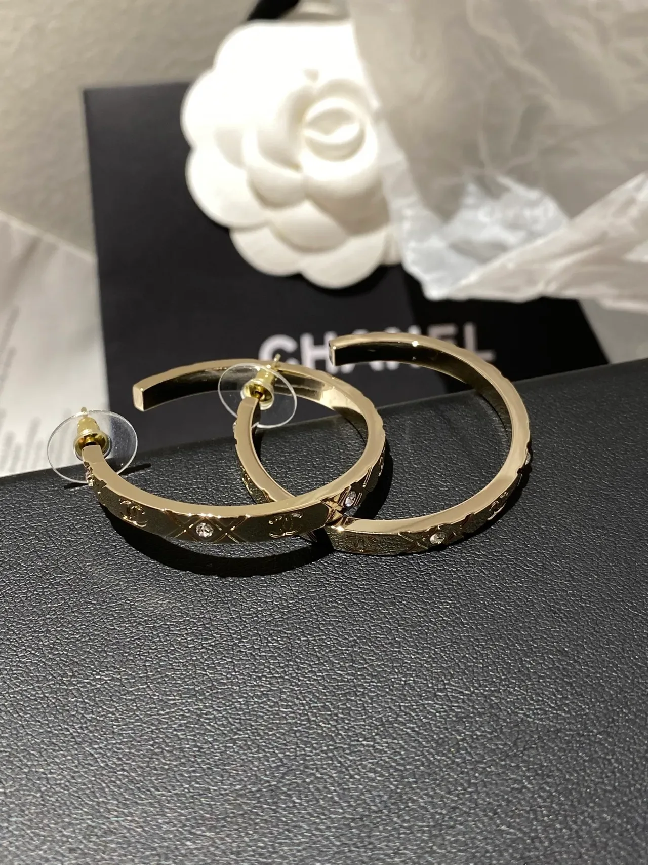 Chanel Quilted CC Logo Gold-Tone Crystal Hoop Earrings 4