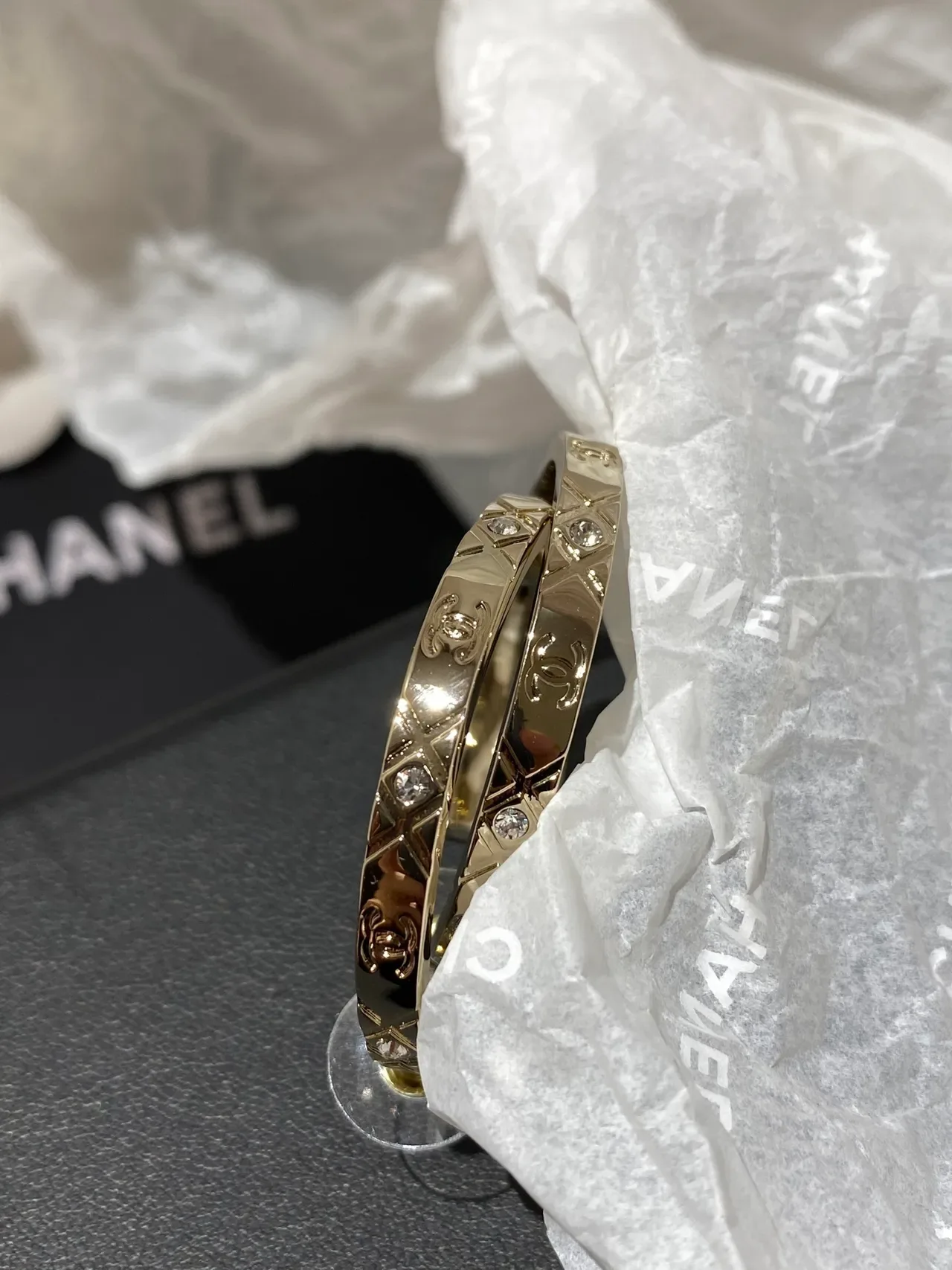Chanel Quilted CC Logo Gold-Tone Crystal Hoop Earrings 5