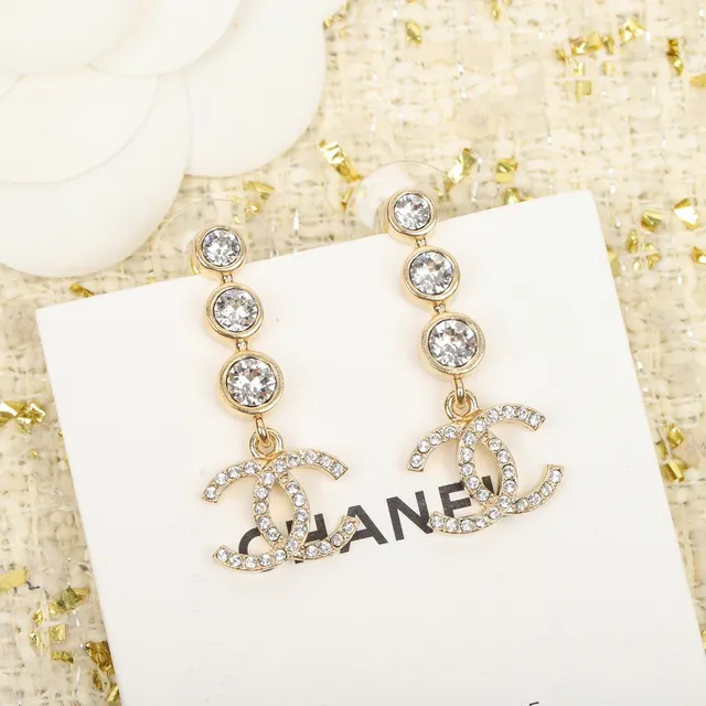 Chanel Triple Perla CC Logo Pendientes de Gota 3