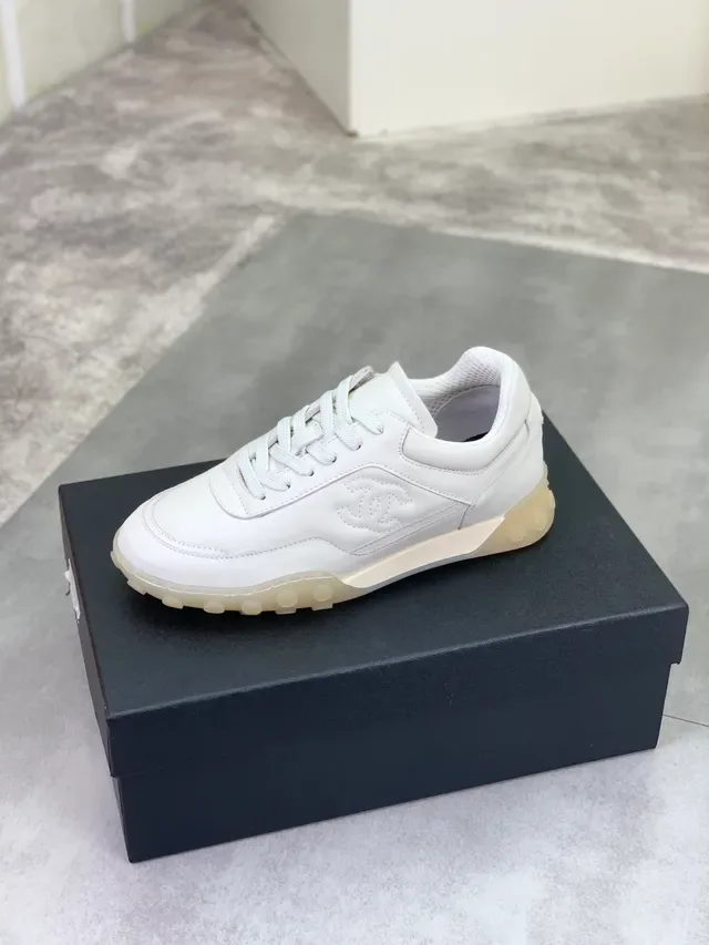 Chanel White Beige Leather Upper Embossed Interlocking CC Logo Lifestyle Sneakers 4