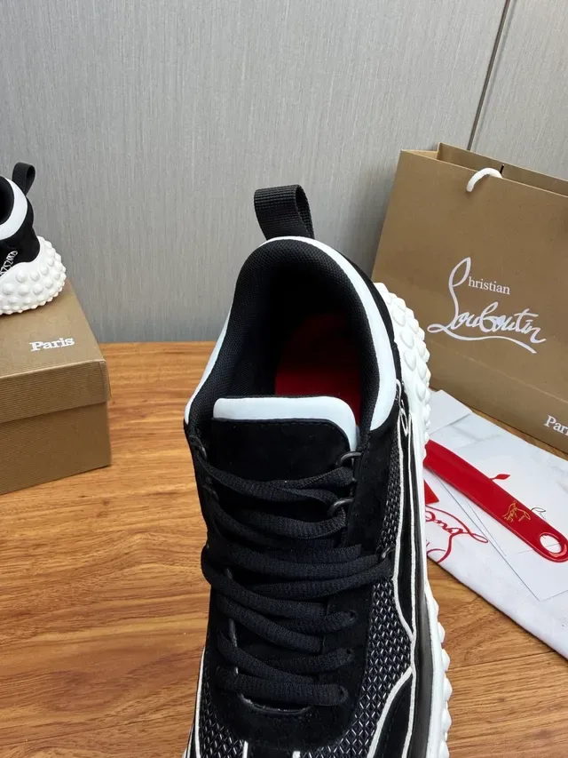 Christian Louboutin Bubble Low أسود وأبيض حذاء رياضي نمط حياة 7