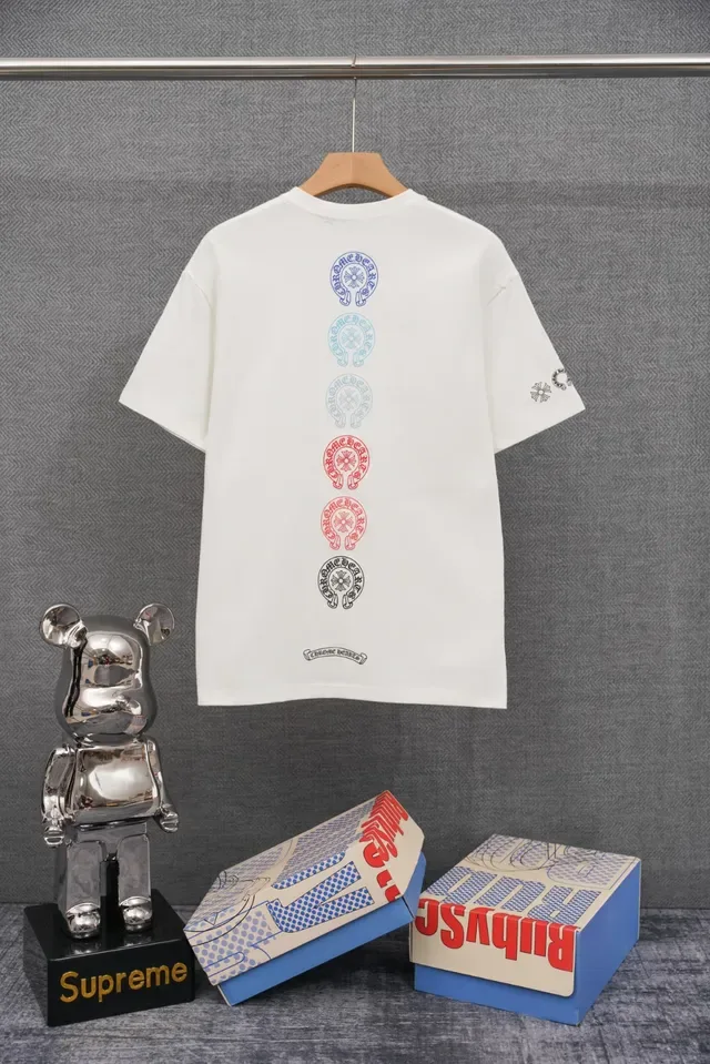 Chrome Hearts गोलाकार क्रेस्ट कढ़ाई वाली सफेद टी-शर्ट 4