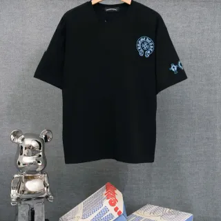 Chrome Hearts क्रेस्ट लोगो कढ़ाईदार काली टी-शर्ट