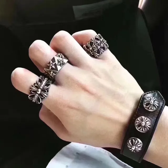 Chrome Hearts 花形十字 Pavé 水晶银戒指 2