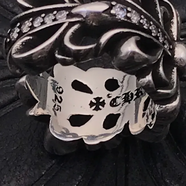 Chrome Hearts 花形十字 Pavé 水晶银戒指 5